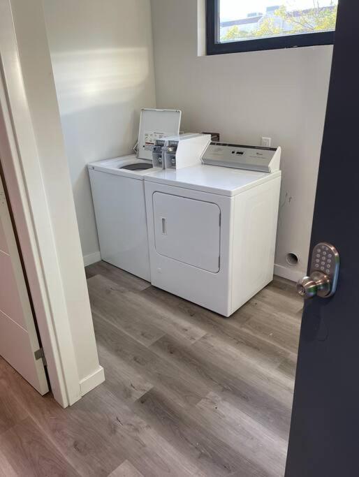 1-Bedroom With Cali King Size Bed In San Diego Exteriér fotografie